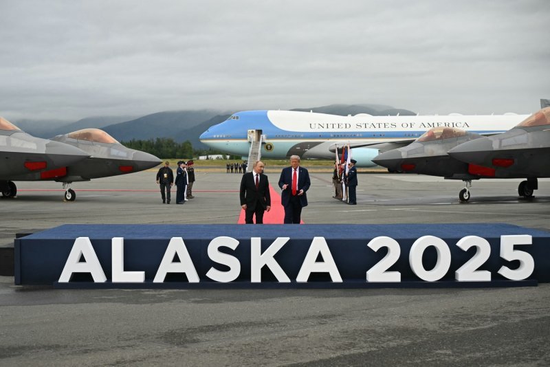 Prvi susret Trumpa i Putina