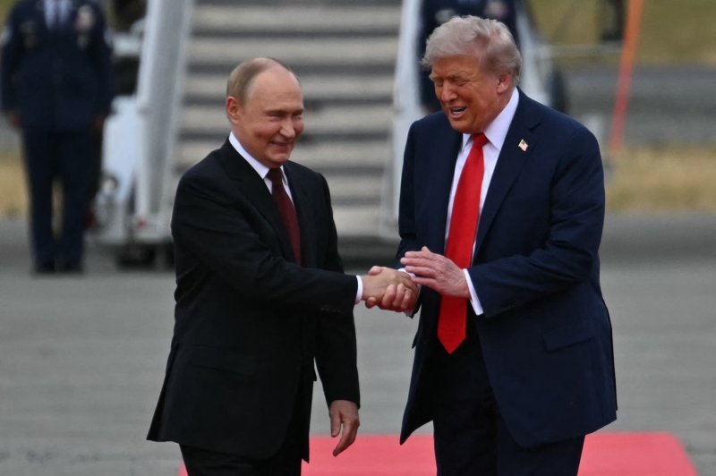 Prvi susret Trumpa i Putina