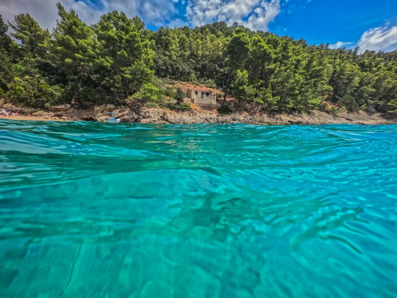 Otok Korčula, uvala Pupnatska Luka