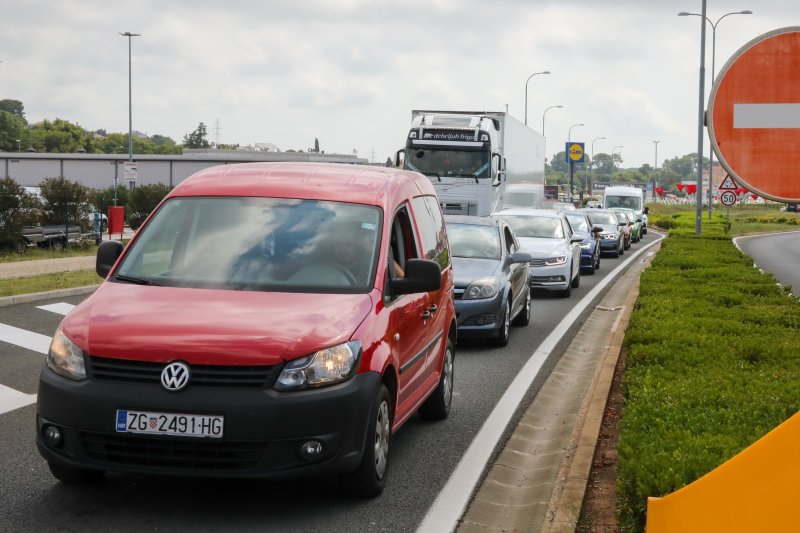 Prometna gužva na otoku Krku