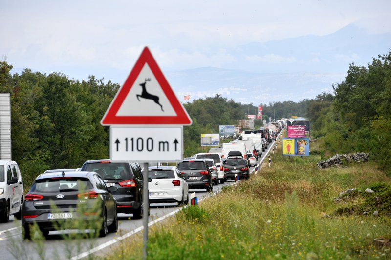 Prometna gužva na otoku Krku