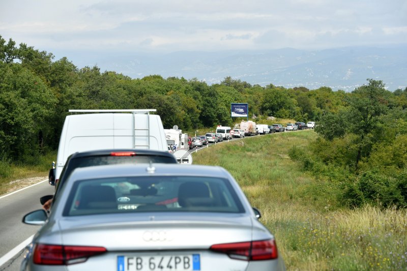 Prometna gužva na otoku Krku