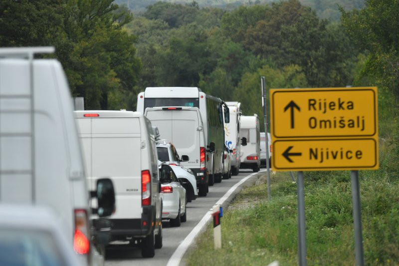 Prometna gužva na otoku Krku