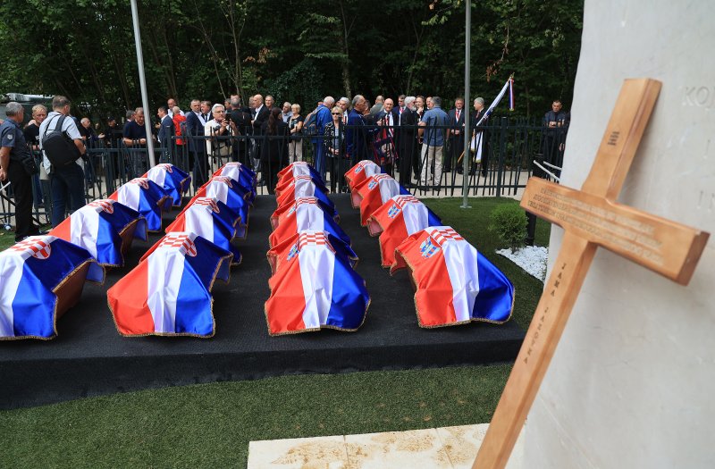 Ukop 814 žrtava Drugog svjetskog rata i poslijeratnog razdoblja ekshumiranih iz masovne grobnice jama Jazovka