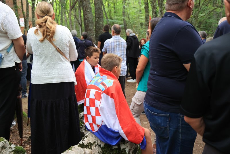 Ukop 814 žrtava Drugog svjetskog rata i poslijeratnog razdoblja ekshumiranih iz masovne grobnice jama Jazovka