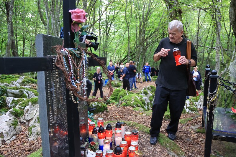 Ukop 814 žrtava Drugog svjetskog rata i poslijeratnog razdoblja ekshumiranih iz masovne grobnice jama Jazovka