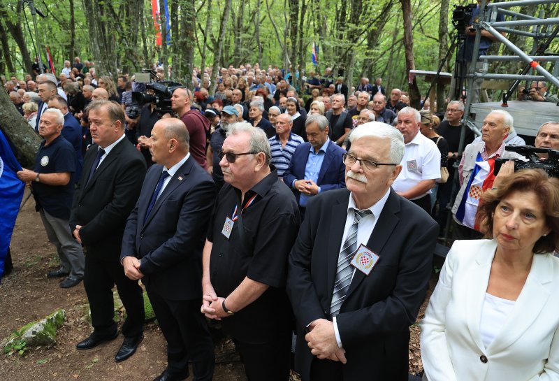 Ukop 814 žrtava Drugog svjetskog rata i poslijeratnog razdoblja ekshumiranih iz masovne grobnice jama Jazovka