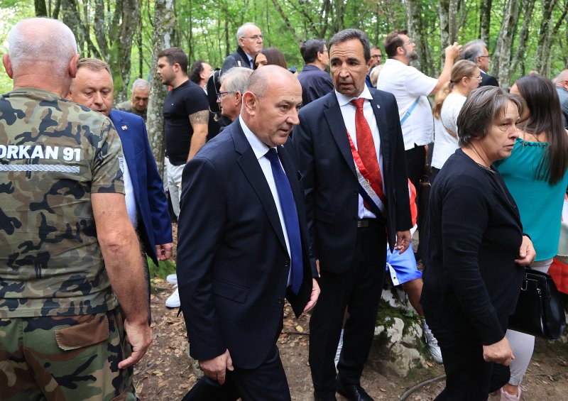 Ukop 814 žrtava Drugog svjetskog rata i poslijeratnog razdoblja ekshumiranih iz masovne grobnice jama Jazovka