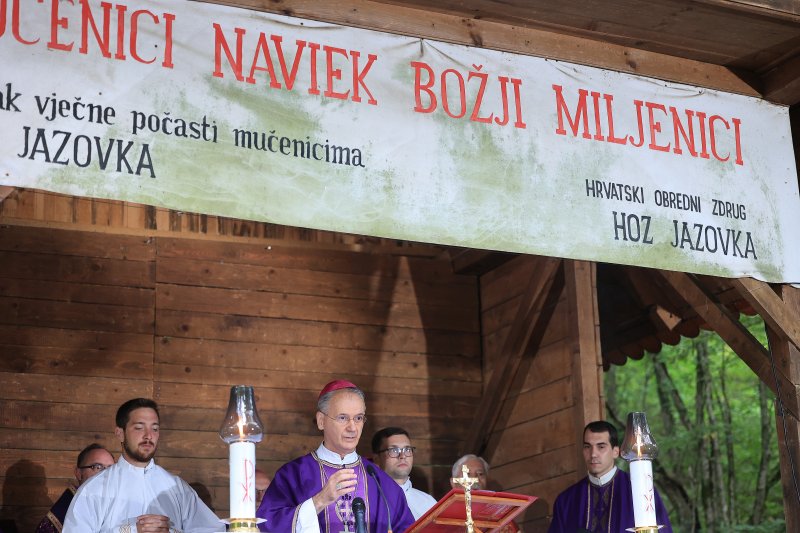 Ukop 814 žrtava Drugog svjetskog rata i poslijeratnog razdoblja ekshumiranih iz masovne grobnice jama Jazovka