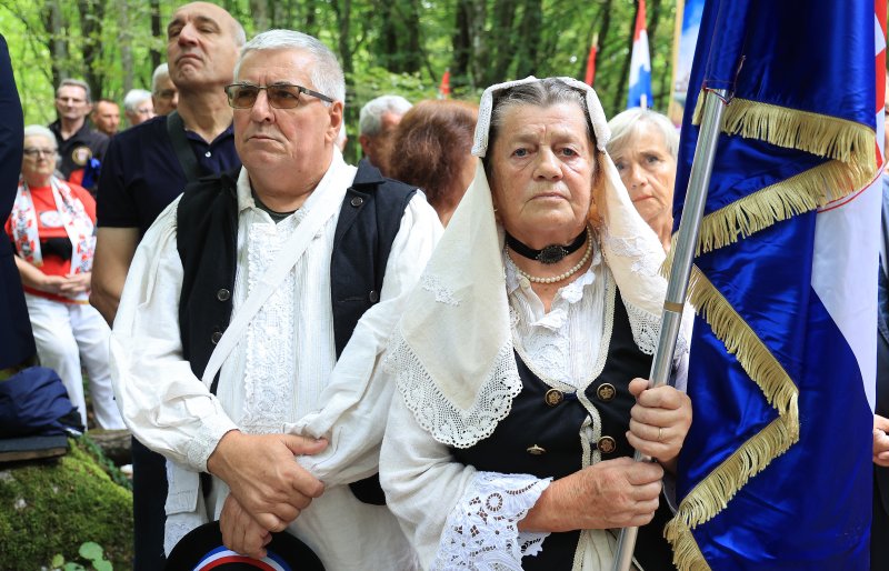 Ukop 814 žrtava Drugog svjetskog rata i poslijeratnog razdoblja ekshumiranih iz masovne grobnice jama Jazovka