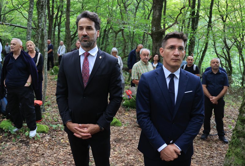 Ukop 814 žrtava Drugog svjetskog rata i poslijeratnog razdoblja ekshumiranih iz masovne grobnice jama Jazovka