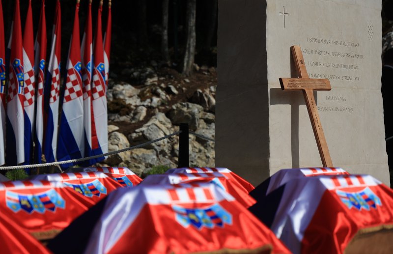 Ukop 814 žrtava Drugog svjetskog rata i poslijeratnog razdoblja ekshumiranih iz masovne grobnice jama Jazovka