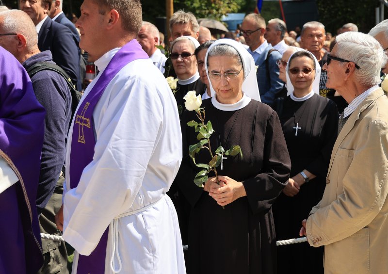 Ukop 814 žrtava Drugog svjetskog rata i poslijeratnog razdoblja ekshumiranih iz masovne grobnice jama Jazovka