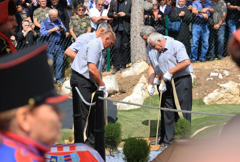 Ukop 814 žrtava Drugog svjetskog rata i poslijeratnog razdoblja ekshumiranih iz masovne grobnice jama Jazovka