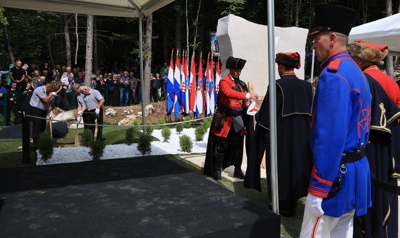 Ukop 814 žrtava Drugog svjetskog rata i poslijeratnog razdoblja ekshumiranih iz masovne grobnice jama Jazovka