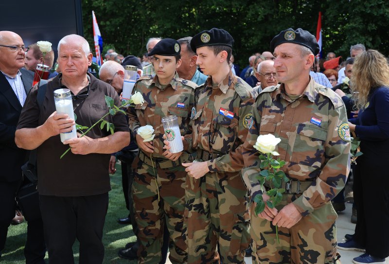 Ukop 814 žrtava Drugog svjetskog rata i poslijeratnog razdoblja ekshumiranih iz masovne grobnice jama Jazovka