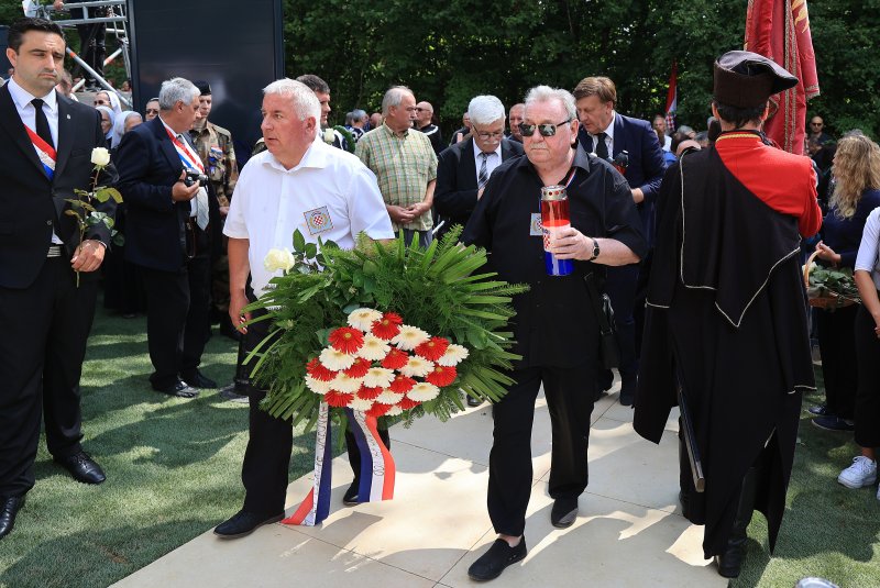 Ukop 814 žrtava Drugog svjetskog rata i poslijeratnog razdoblja ekshumiranih iz masovne grobnice jama Jazovka