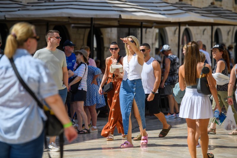Subotnja špica na Stradunu