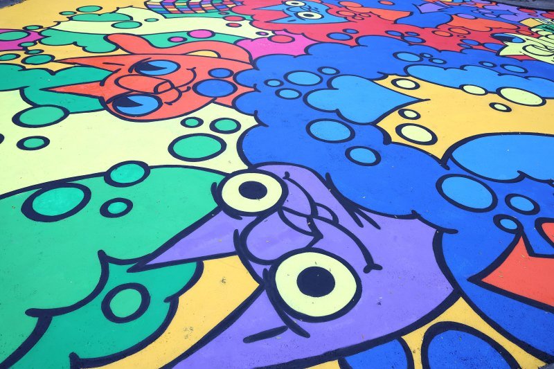 Umjetnik Lunar završio je novi mural mačaka na križanju Pradovićeve i Masarykove