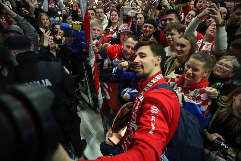 Doček rukometaša u Zračnoj luci Franjo Tuđman