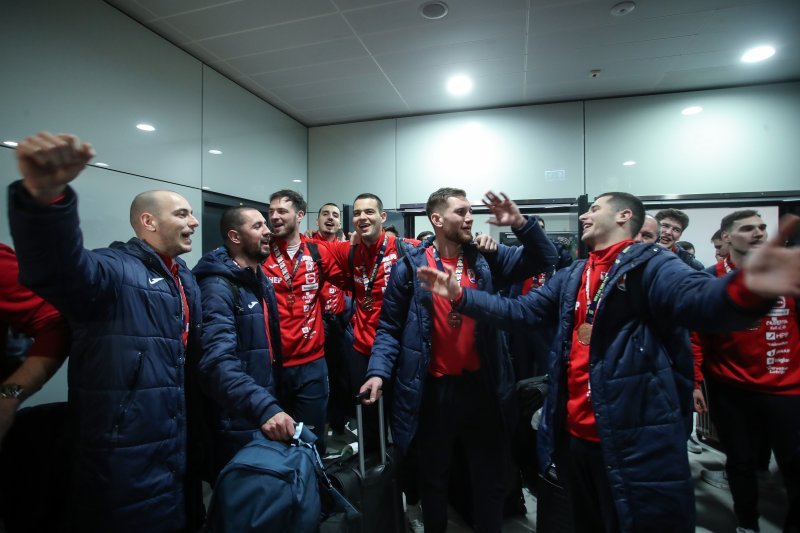 Doček rukometaša u Zračnoj luci Franjo Tuđman