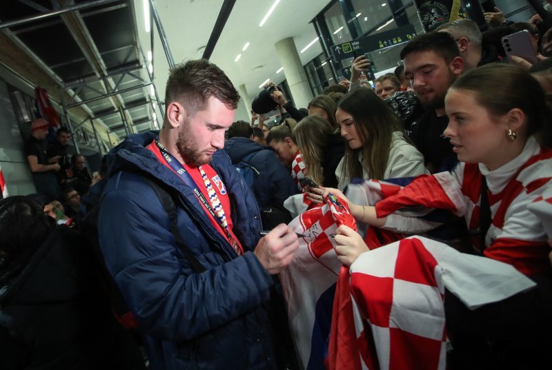 Doček rukometaša u Zračnoj luci Franjo Tuđman