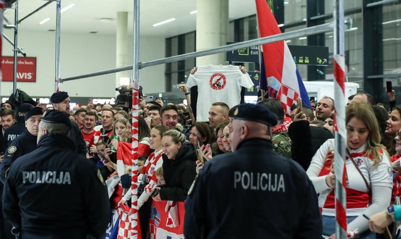 Doček rukometaša u Zračnoj luci Franjo Tuđman