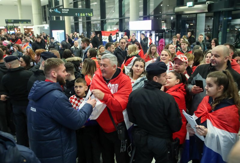 Doček rukometaša u Zračnoj luci Franjo Tuđman
