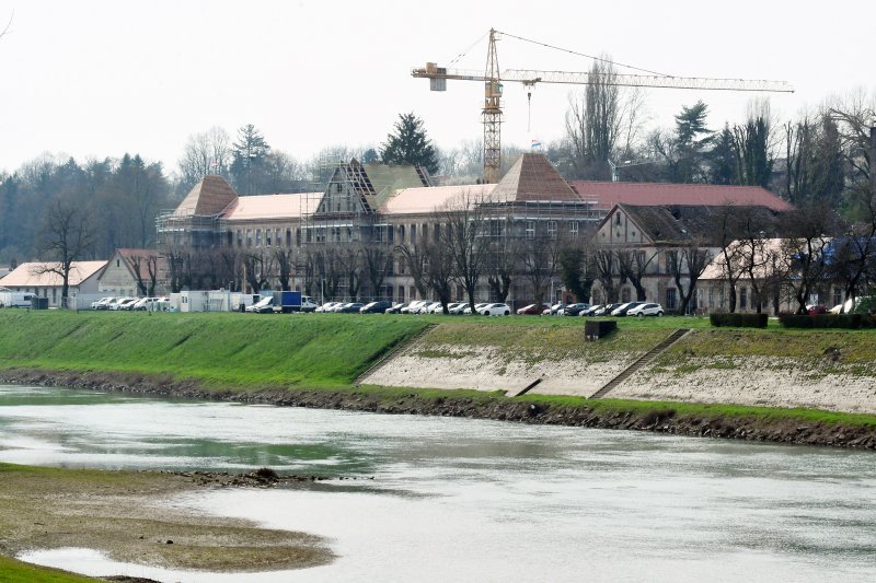 Gradilište obrazovnog centra Tehničke skole Sisak