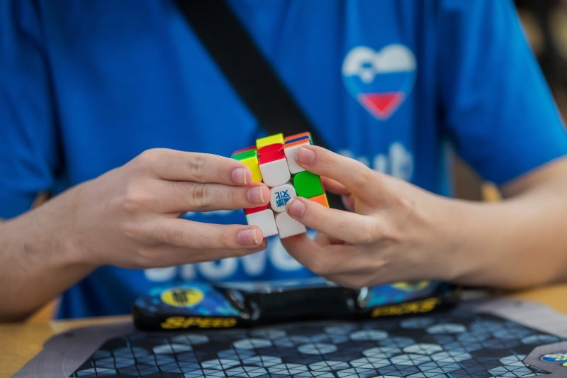 Split: Održano prvo službeno natjecanje WCA u brzom slaganju Rubikove kocke