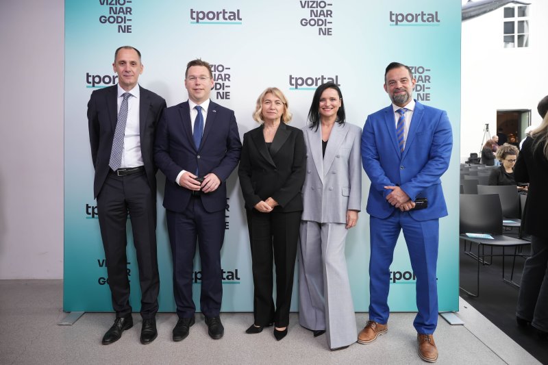Siniša Đuranović, Marko Pavić, Nataša Rapaić, Mirela Hegediš Horvat i Krešimir Partl