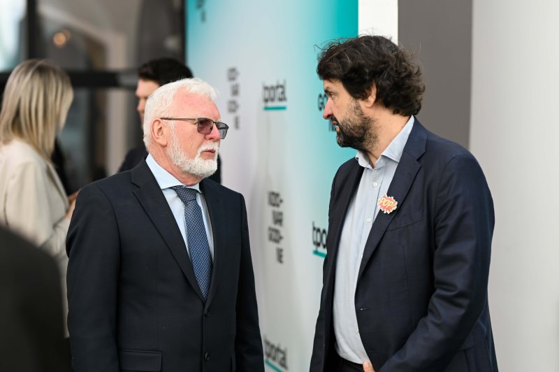 Vjekoslav Majetić, Boris Jokić