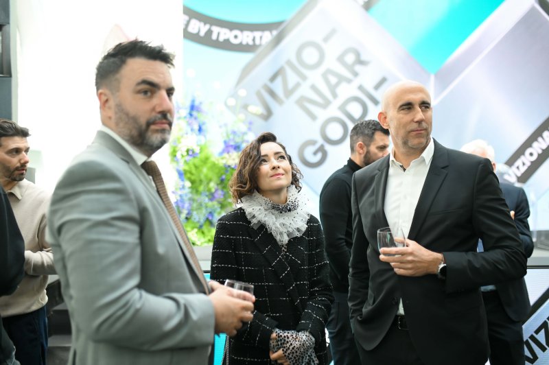 Igor Šabarić, Zrinka Cvitešić, Goran Brnjac