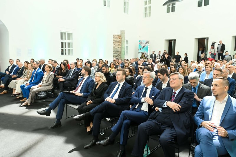 Vizionar godine
