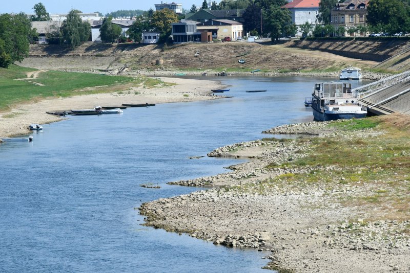 Nizak vodostaj rijeke Kupe u Sisku
