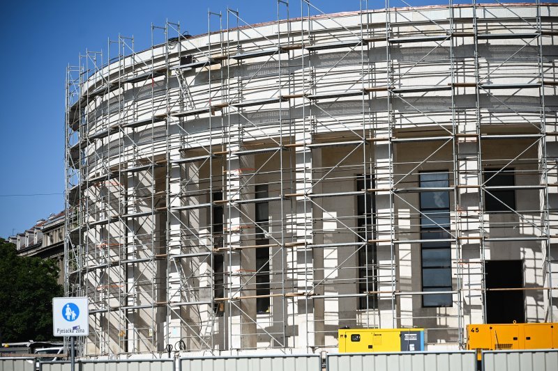 Zagreb: Otkrivena vanjska strana HDLU-a na kojem radovi obnove traju mjesecima