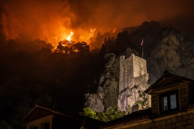Požar kod Omiša