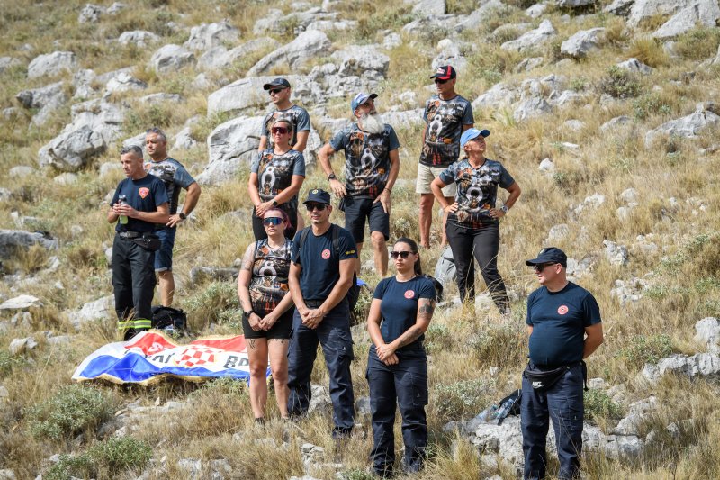 Na Kornatima obilježena 19. godišnjica tragedije u kojoj je poginulo 12 vatrogasaca