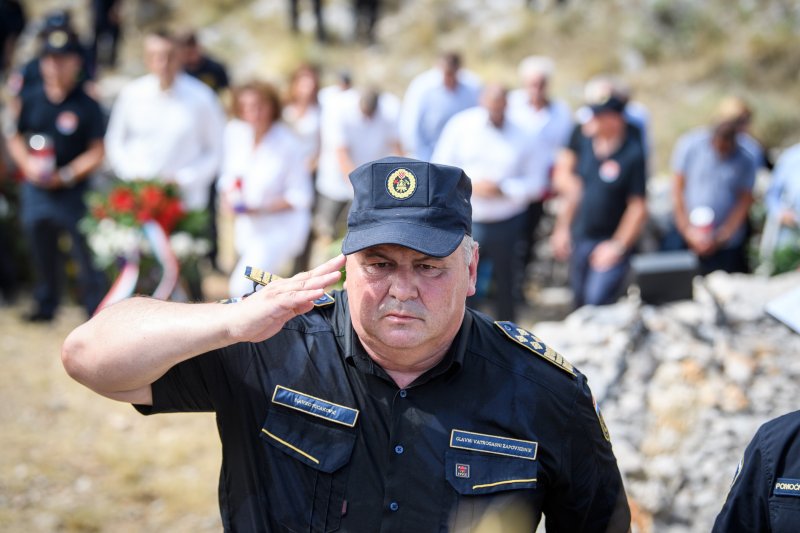 Na Kornatima obilježena 19. godišnjica tragedije u kojoj je poginulo 12 vatrogasaca