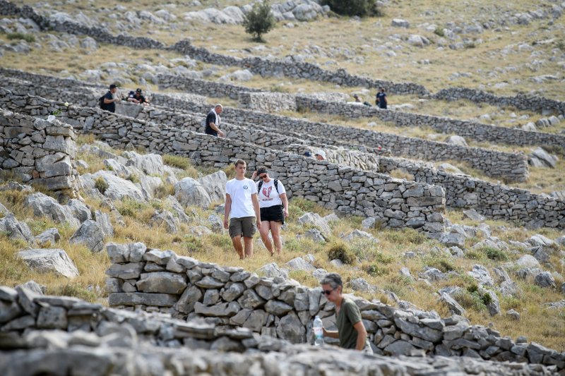 Na Kornatima obilježena 19. godišnjica tragedije u kojoj je poginulo 12 vatrogasaca