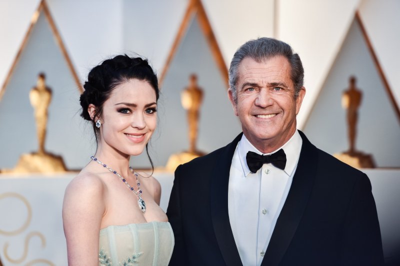 Mel Gibson i Rosalind Ross