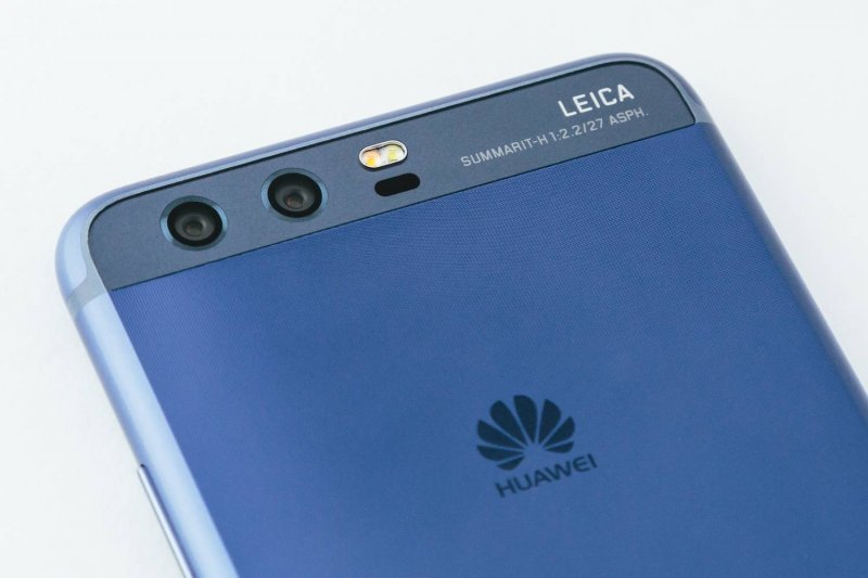 Huawei P11