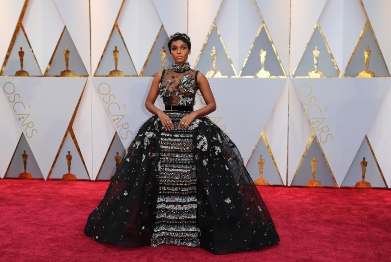 Blam: Janelle Monáe - Elie Saab Couture