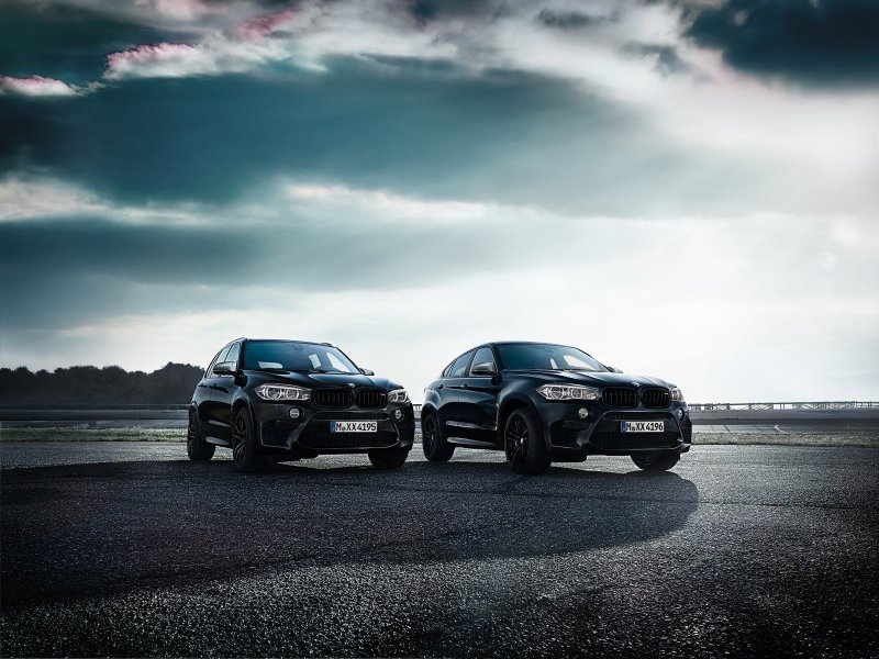 BMW X5 M i X6 M Black Fire