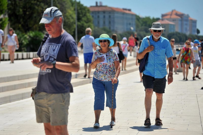 Zadrani i njihovi gosti pokušavaju se rashladiti