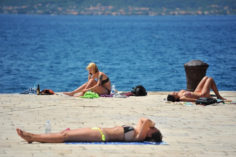 Zadrani i njihovi gosti pokušavaju se rashladiti