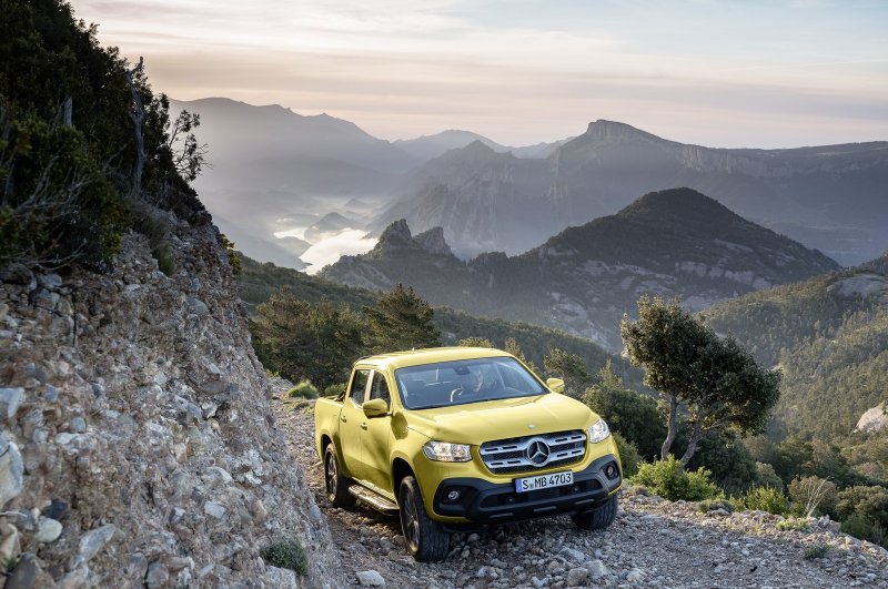 Mercedes X-Class