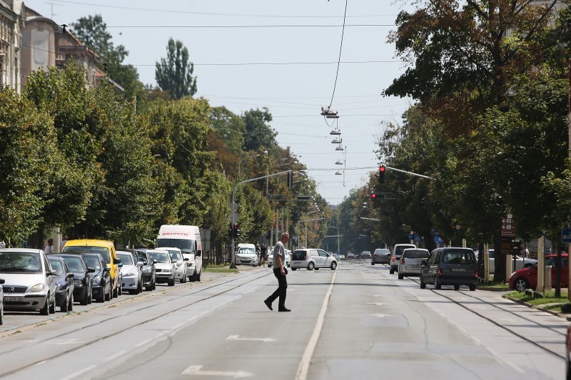 Puste gradske ulice u Osijeku