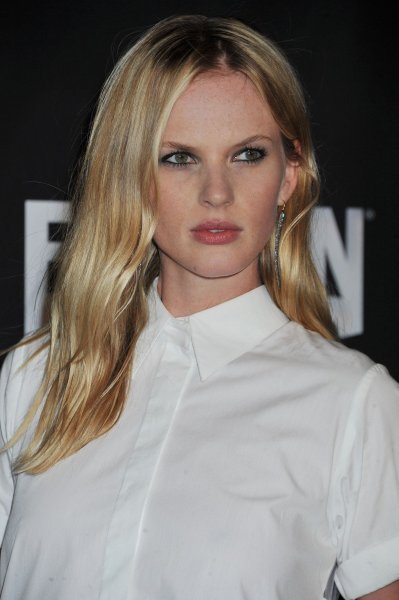 Anne Vyalitsyna