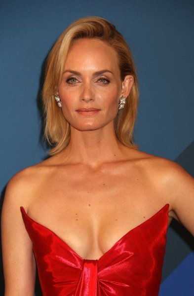 Amber Valletta